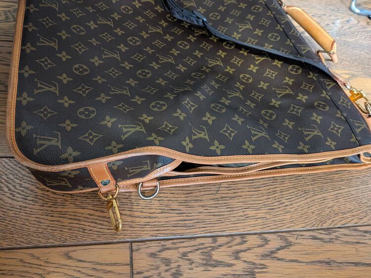 ルイヴィトン モノグラム （ブランドバッグ）の商品画像 - 査定依頼日：2025年8月6日 - 最高査定価格：70,000円