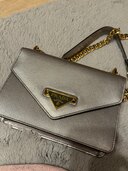 プラダ  （ブランドバッグ）の商品画像 - 査定依頼日：2024年11月17日 - 最高査定価格：60,000円