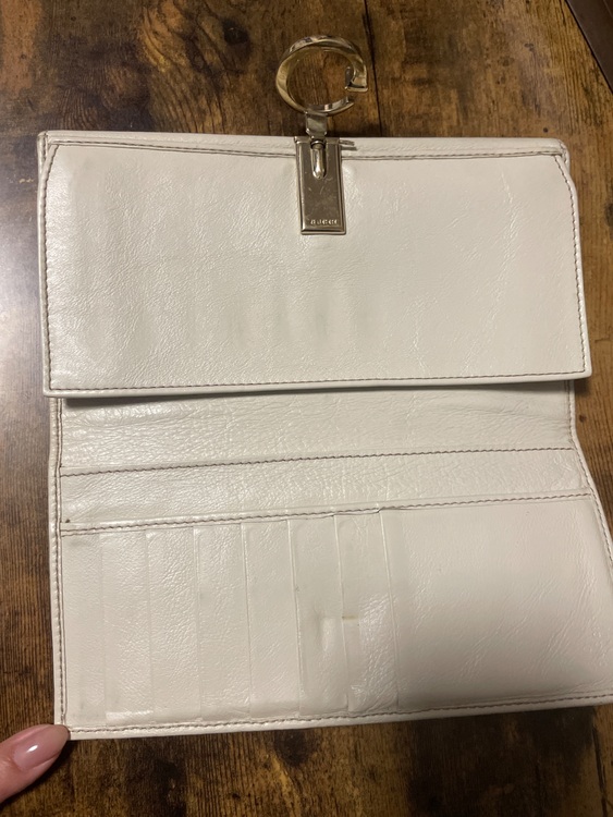 長財布（ブランド財布・小物）の商品画像 - 査定依頼日：2025年6月23日 - 最高査定価格：3,000円