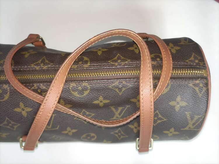 パピヨン（ブランドバッグ）の商品画像 - 査定依頼日：2025年4月5日 - 最高査定価格：70,000円