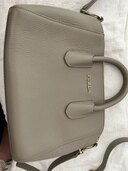 FURLA 2Wayバック（ブランドバッグ）の商品画像 - 査定依頼日：2025年2月17日 - 最高査定価格：5,000円