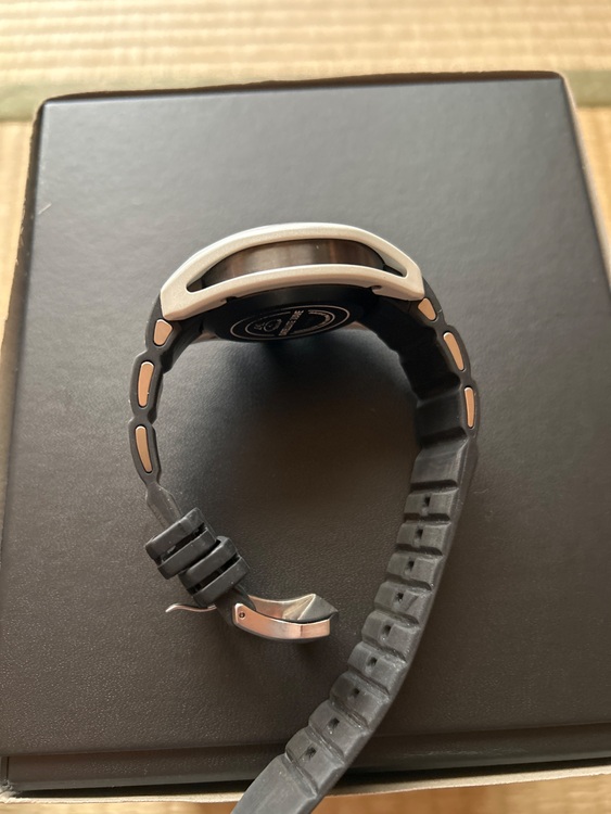 シチズンサテライトウェーブ限定CC1064-01E（高級時計）の商品画像 - 査定依頼日：2025年11月10日 - 最高査定価格：35,000円