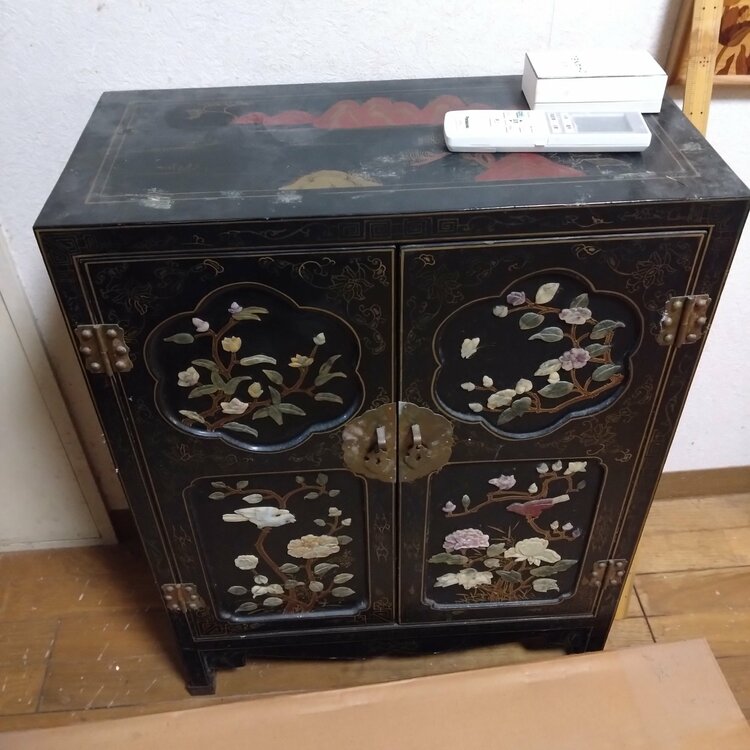 中国家具　キャビネット（家具・寝具）の商品画像 - 査定依頼日：2026年1月19日 - 最高査定価格：1,000円