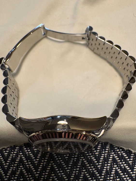 デイトジャスト31（高級時計）の商品画像 - 査定依頼日：2025年11月16日 - 最高査定価格：2,000,000円