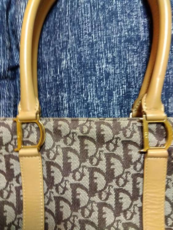 ディオール、ハンドバッグ（ブランドバッグ）の商品画像 - 査定依頼日：2022年12月10日 - 最高査定価格：30,000円