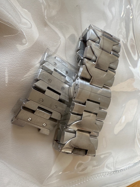 パネライ ルミノール PAM0004（高級時計）の商品画像 - 査定依頼日：2026年3月16日 - 最高査定価格：480,000円