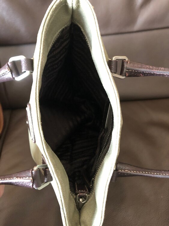 不明（ブランドバッグ）の商品画像 - 査定依頼日：2024年12月21日 - 最高査定価格：30,000円