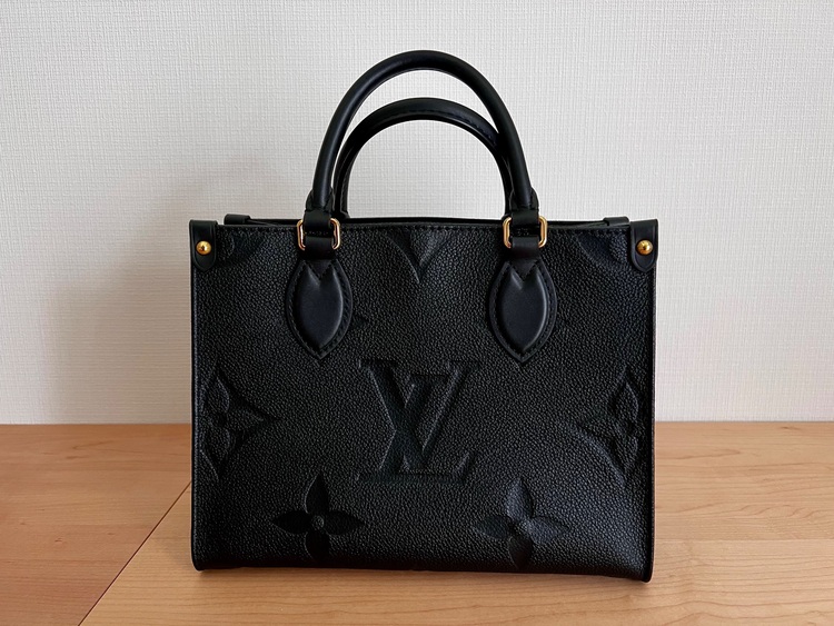 オンザゴーPM（ブランドバッグ）の商品画像 - 査定依頼日：2025年11月11日 - 最高査定価格：250,000円