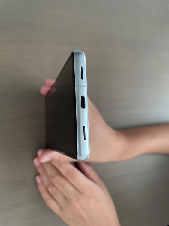 Pixel Pixel 7シリーズ SIMフリー（スマホ）の商品画像 - 査定依頼日：2026年9月27日 - 最高査定価格：12,500円