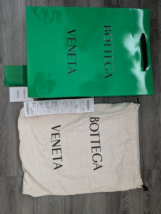 ボッテガ・ヴェネタ  （ブランドバッグ）の商品画像 - 査定依頼日：2025年10月20日 - 最高査定価格：250,000円