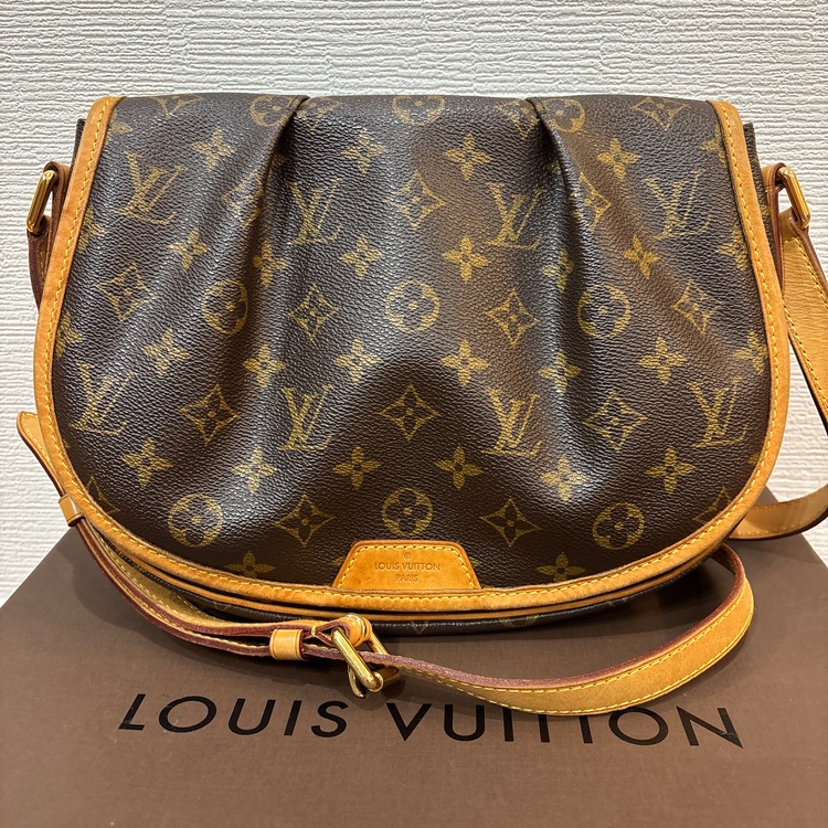 メニルモンタンPM（ブランドバッグ）の商品画像 - 査定依頼日：2025年12月10日 - 最高査定価格：110,000円