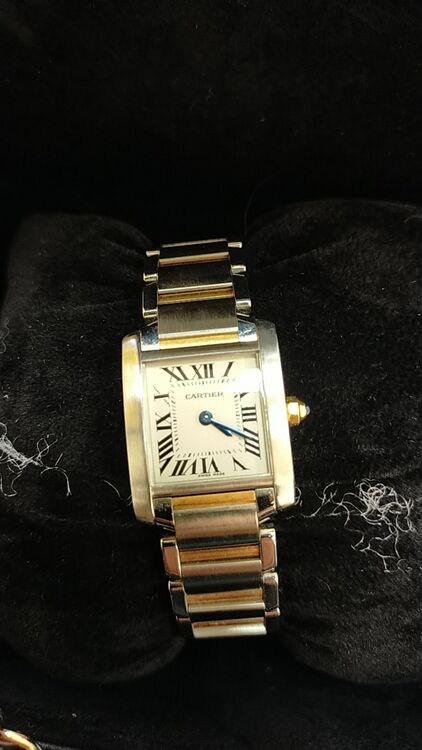 カルティエ タンク （高級時計）の商品画像 - 査定依頼日：2025年11月15日 - 最高査定価格：425,000円