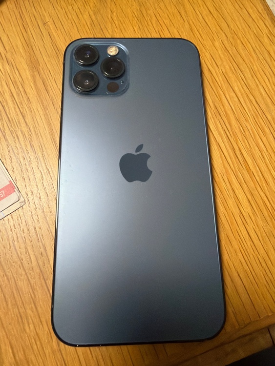 iPhone12pro（スマホ）の商品画像 - 査定依頼日：2026年9月13日 - 最高査定価格：22,000円