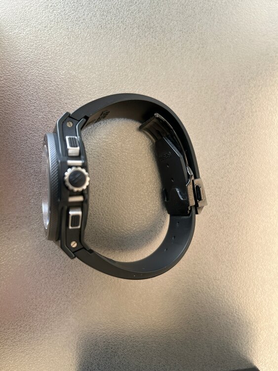 ウブロ ビックバン （高級時計）の商品画像 - 査定依頼日：2025年1月25日 - 最高査定価格：710,000円