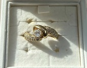 ツイストデザインゴールドリング（金・貴金属）の商品画像 - 査定依頼日：2026年2月1日 - 最高査定価格：300,000円