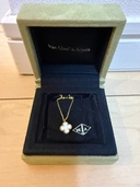 Van Cleef & Arpels Au750 スィートアルハンブラ - - 素材: イエローゴールド、マザーオブパール（金・貴金属）の商品画像 - 査定依頼日：2026年10月19日 - 最高査定価格：210,000円