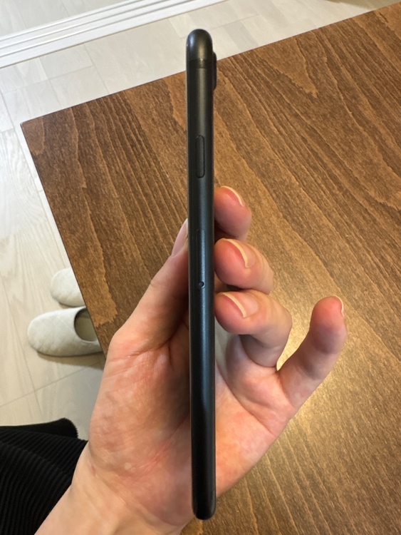 iPhone7（スマホ）の商品画像 - 査定依頼日：2026年7月24日 - 最高査定価格：1,500円