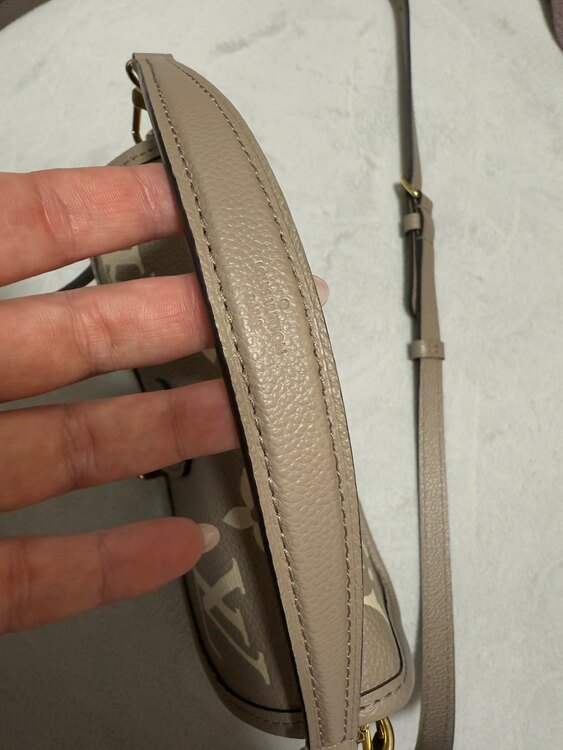 ルイヴィトン ルイヴィトン(その他) （ブランドバッグ）の商品画像 - 査定依頼日：2025年1月27日 - 最高査定価格：240,000円