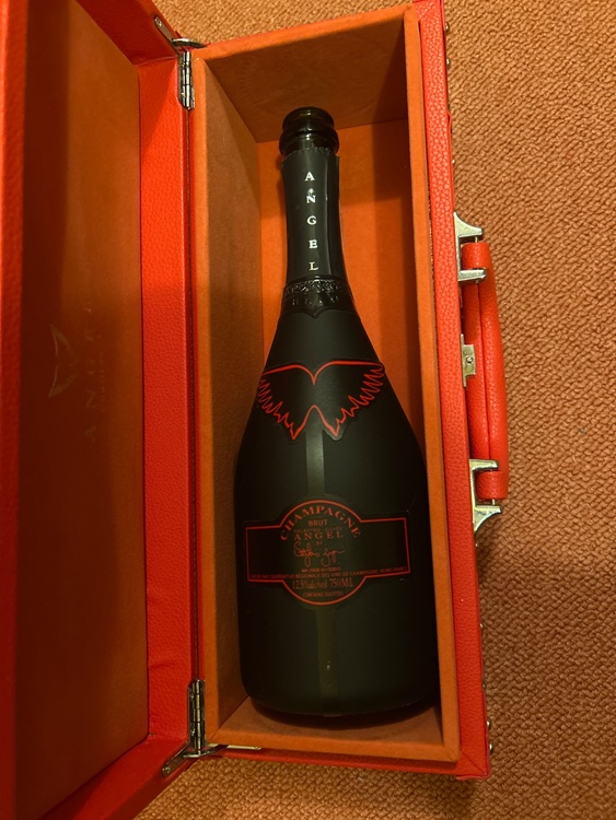 エンジェル　ヘイローレッド（お酒）の商品画像 - 査定依頼日：2025年12月6日 - 最高査定価格：1,111円