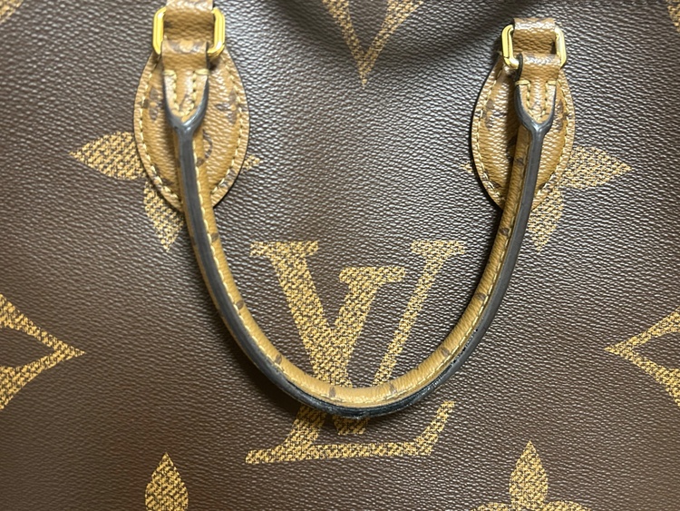 Louis Vuitton OnTheGo MM モノグラム（ブランドバッグ）の商品画像 - 査定依頼日：2026年7月19日 - 最高査定価格：200,000円