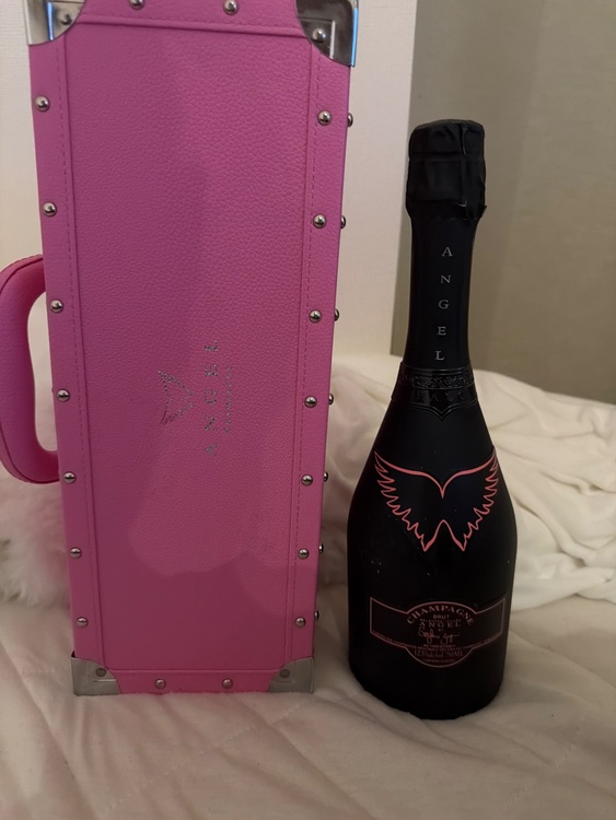 シャンパン シャンパン(その他) （お酒）の商品画像 - 査定依頼日：2026年3月15日 - 最高査定価格：26,000円