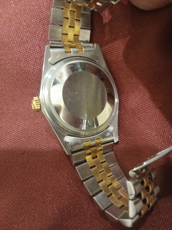 ロレックス　デイジャスト　16013（高級時計）の商品画像 - 査定依頼日：2025年12月19日 - 最高査定価格：850,000円