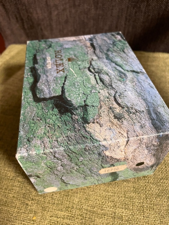 ロレックス GMTマスター 16710LN（高級時計）の商品画像 - 査定依頼日：2025年11月23日 - 最高査定価格：1,780,000円