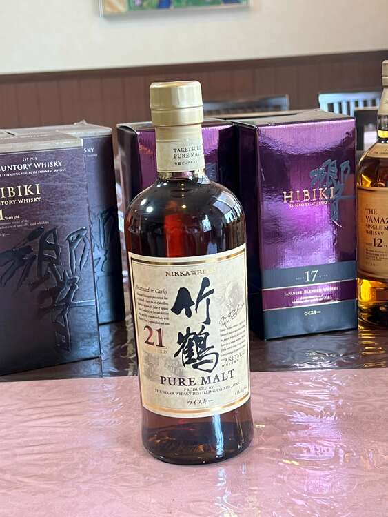 ニッカ　竹鶴２１年（お酒）の商品画像 - 査定依頼日：2025年5月20日 - 最高査定価格：52,000円