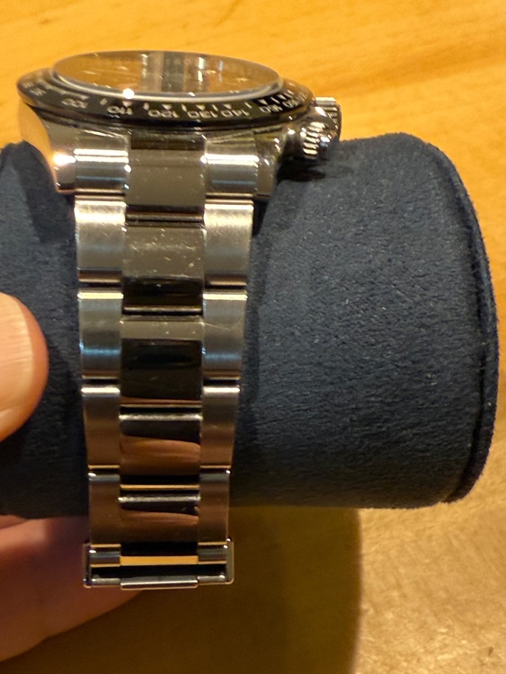 116500LN ステンレス　黒文字盤（高級時計）の商品画像 - 査定依頼日：2025年10月5日 - 最高査定価格：3,720,000円