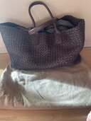 トートバック（ブランドバッグ）の商品画像 - 査定依頼日：2025年2月5日 - 最高査定価格：250,000円