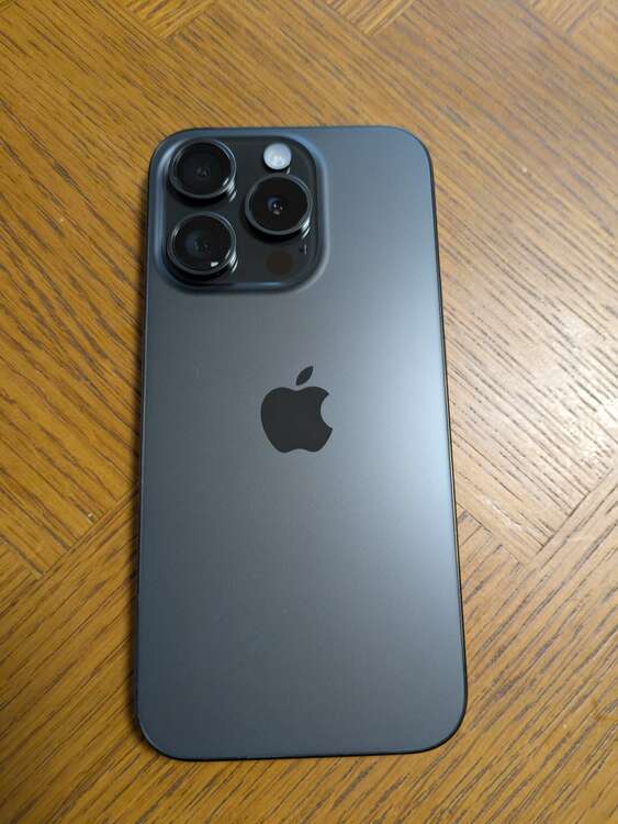 iPhone 15 Pro 128GB SIMフリー（スマホ）の商品画像 - 査定依頼日：2025年3月16日 - 最高査定価格：89,000円