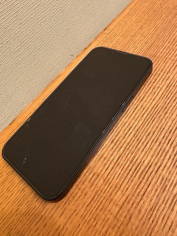 iphone13のMLNC3J/AとMLND3J/A（スマホ）の商品画像 - 査定依頼日：2025年2月1日 - 最高査定価格：41,000円