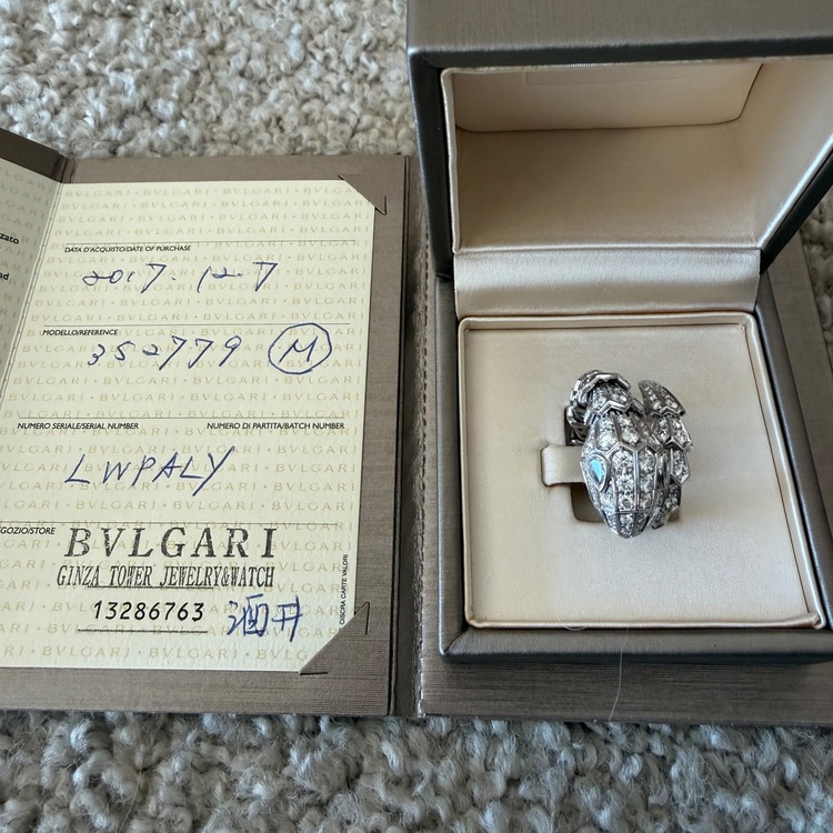 ブルガリ セルペンティ （高級時計）の商品画像 - 査定依頼日：2025年11月26日 - 最高査定価格：5,000,000円