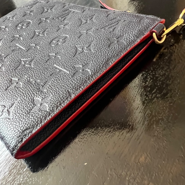 アンプラント ポシェットメラニーMM（ブランドバッグ）の商品画像 - 査定依頼日：2025年9月2日 - 最高査定価格：55,000円