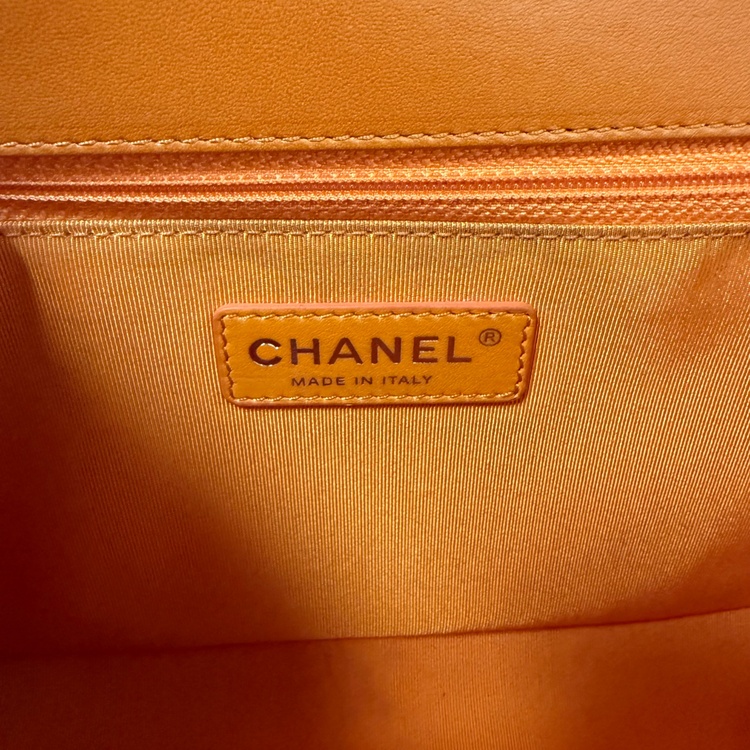 ボーイシャネル28 ラムスキン（ブランドバッグ）の商品画像 - 査定依頼日：2025年12月8日 - 最高査定価格：270,000円