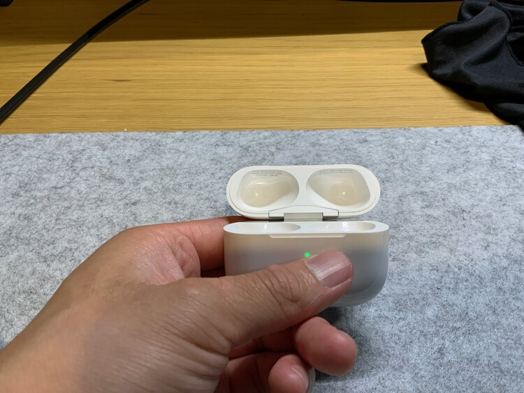 AirPods pro（A2084）（オーディオ・スピーカー）の商品画像 - 査定依頼日：2025年5月26日 - 最高査定価格：2,230円