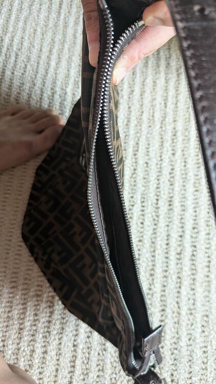 分かりません。（ブランドバッグ）の商品画像 - 査定依頼日：2025年10月13日 - 最高査定価格：65,000円