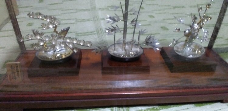 松竹梅洋銀仕上げ（美術品・骨董品）の商品画像 - 査定依頼日：2026年3月25日 - 最高査定価格：100,000円