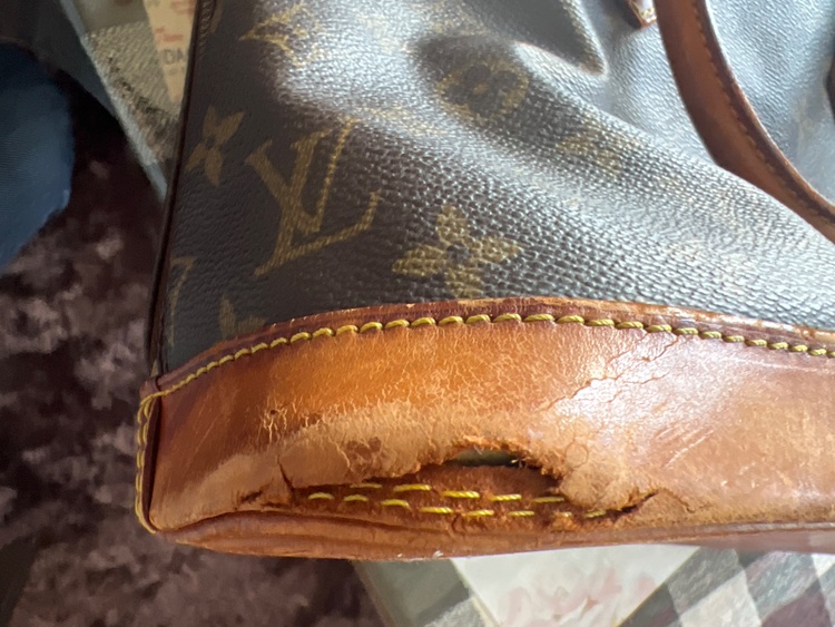 ルイヴィトン アルマ （ブランドバッグ）の商品画像 - 査定依頼日：2026年3月29日 - 最高査定価格：20,000円