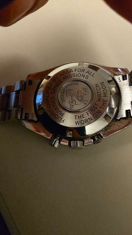 オメガ スピードマスター 3570.50（高級時計）の商品画像 - 査定依頼日：2025年1月6日 - 最高査定価格：400,000円