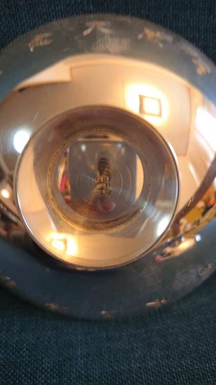 銀盃3点セット純銀造幣局ホールマーク入り約296g（金・貴金属）の商品画像 - 査定依頼日：2025年2月7日 - 最高査定価格：32,000円