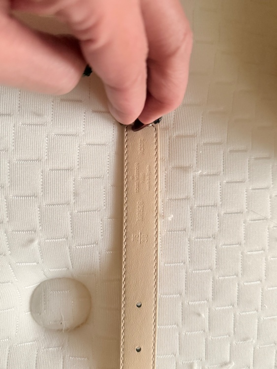 ･LV アイコニック 20MM リバーシブル（古着・ファッション）の商品画像 - 査定依頼日：2025年12月20日 - 最高査定価格：17,000円