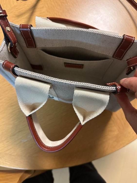 ウッディ（ブランドバッグ）の商品画像 - 査定依頼日：2025年10月27日 - 最高査定価格：60,000円