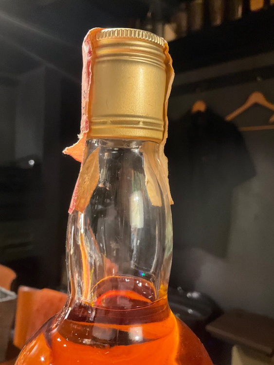 コニッサーズチョイス　GM ベンリネス　oldbottle（お酒）の商品画像 - 査定依頼日：2025年10月24日 - 最高査定価格：42,000円