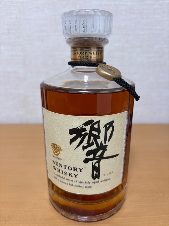 サントリー響　SHN01（お酒）の商品画像 - 査定依頼日：2026年6月25日 - 最高査定価格：30,000円