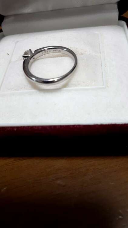 プラチナダイヤモンド指輪（宝石）の商品画像 - 査定依頼日：2024年3月27日 - 最高査定価格：90,000円