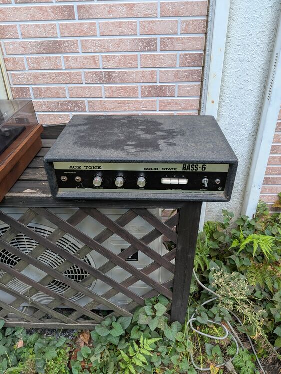 エーストンベース6（ピアノ・楽器・PA機材）の商品画像 - 査定依頼日：2025年10月25日 - 最高査定価格：2,000円