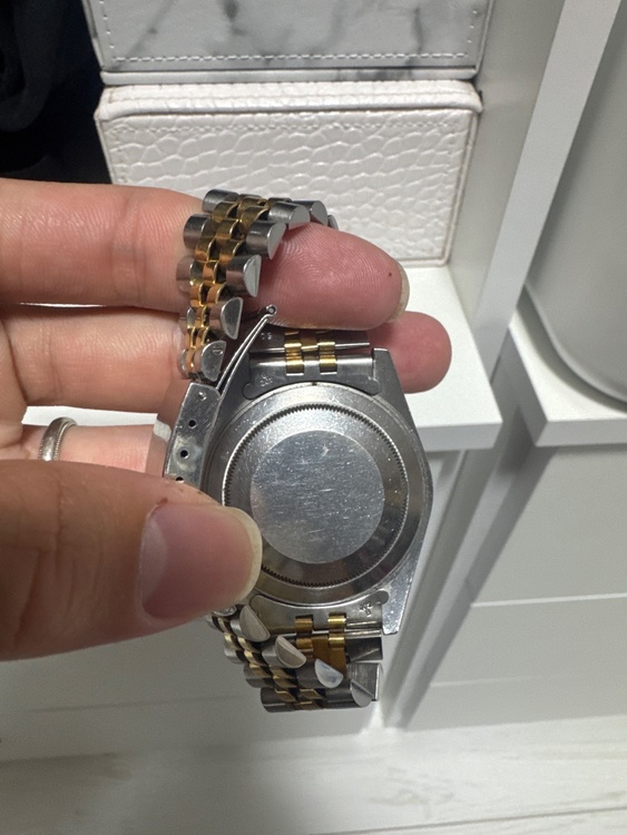 ロレックス GMTマスター （高級時計）の商品画像 - 査定依頼日：2026年3月5日 - 最高査定価格：1,600,000円