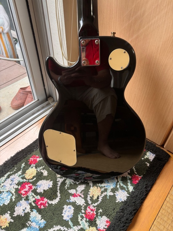 レスポール（ピアノ・楽器・PA機材）の商品画像 - 査定依頼日：2025年10月8日 - 最高査定価格：2,000円