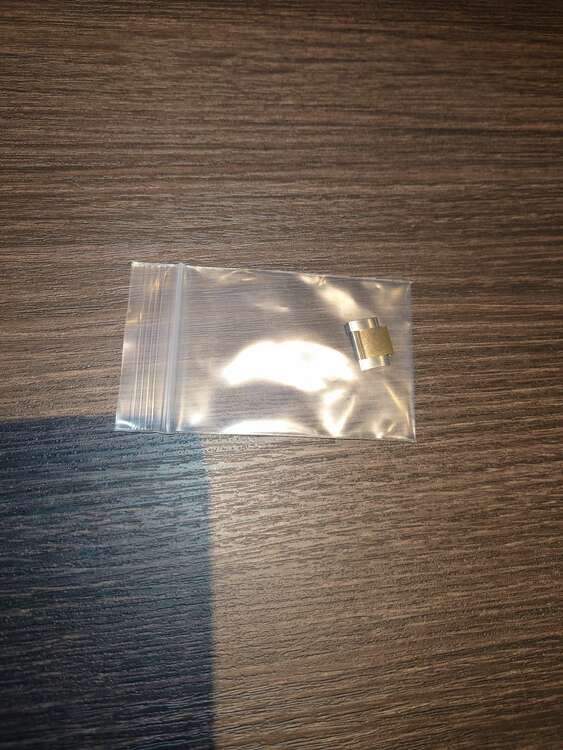 ロレックス GMTマスター 1675/3（高級時計）の商品画像 - 査定依頼日：2025年5月30日 - 最高査定価格：2,000,000円